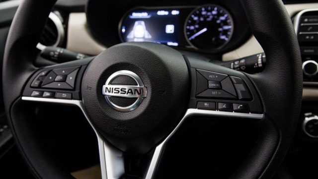 2020 Nissan Versa SV-10-source