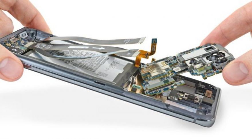 Samsung Partners with iFixit to Offer DIY Smartphone Repair Kits