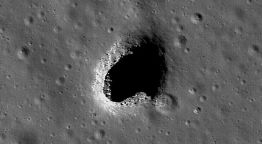 Scientists Detect Massive Caverns on Moon That Could House Colony