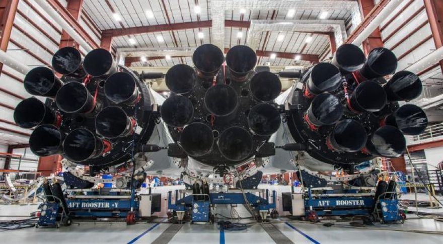 Elon Musk Explains Why SpaceX Prefers Smaller Rocket Engines