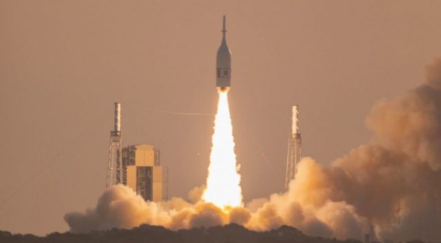 NASA’s Orion Capsule Passes Launch Abort Test With Flying Colors