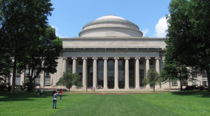 MIT Cuts Ties With Huawei, ZTE, Citing National Security Risk