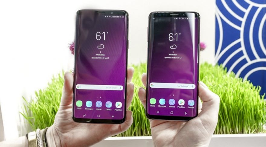 Samsung Unveils the Galaxy S9, and Yes, It Has a Headphone Jack