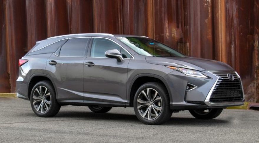 2019 Lexus RX 350L Review: Wallow in Luxury, Sometimes Around Sharp Corners