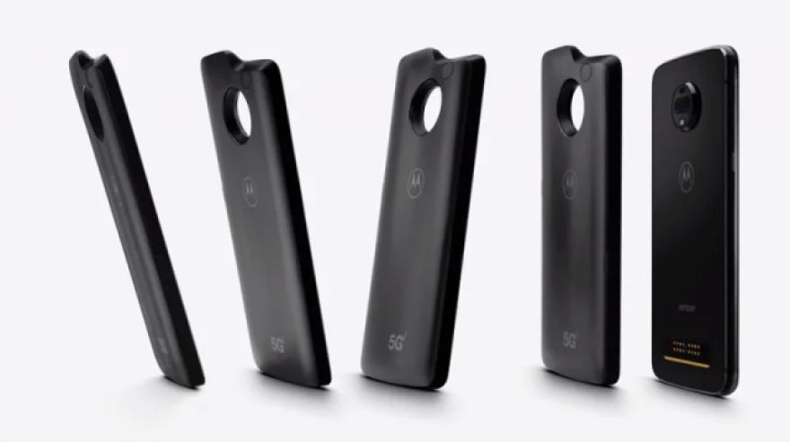 The 5G Moto Mod Is Now Compatible With the Moto Z2 Force From 2017