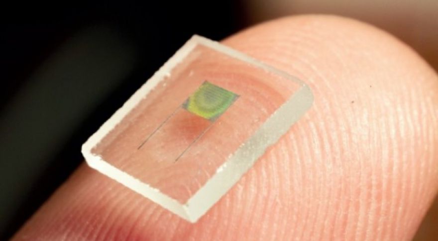 This holographic microbattery is just 10 micrometers thick