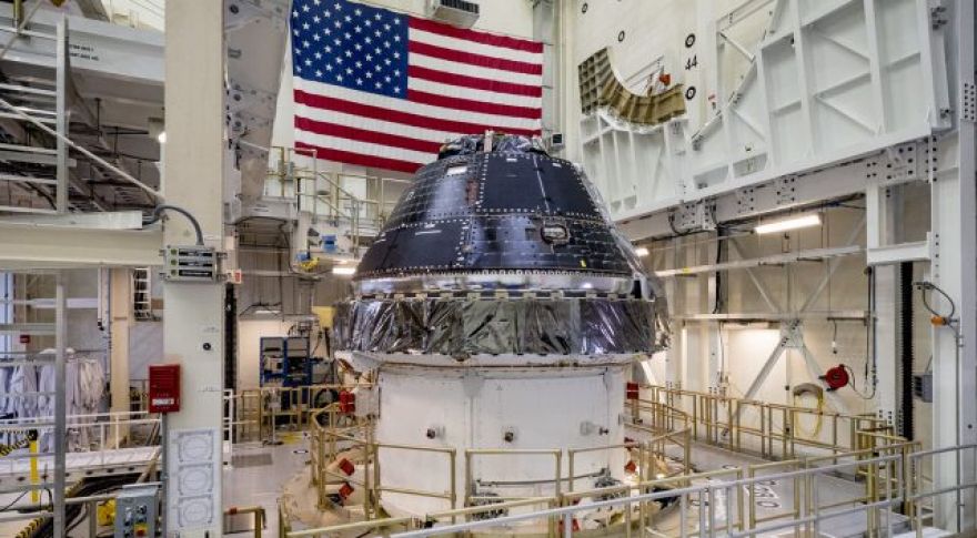 NASA Hires Lockheed Martin to Build up to 12 Orion Spacecraft