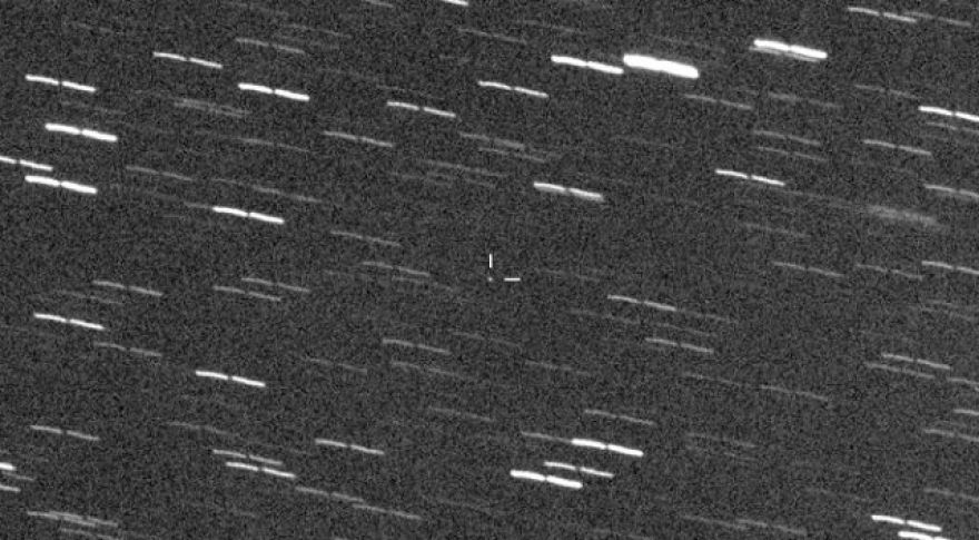 Asteroid discovered hours before it passes between Earth and moon