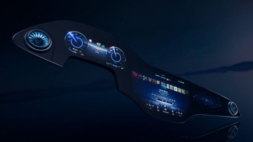 Mercedes-Benz Unveils 56-Inch &lsquo;Hyperscreen&rsquo; Dashboard Panel