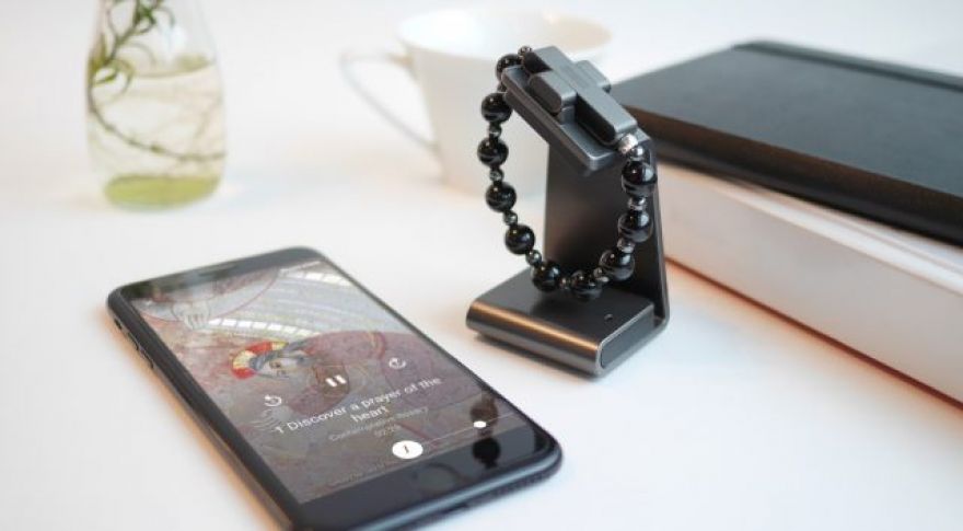 Wearables for Christ: Vatican Launches New ‘Click to Pray eRosary’