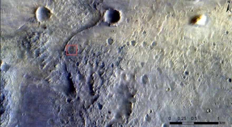 Mars Orbiter Spots New Perseverance Lander on Surface