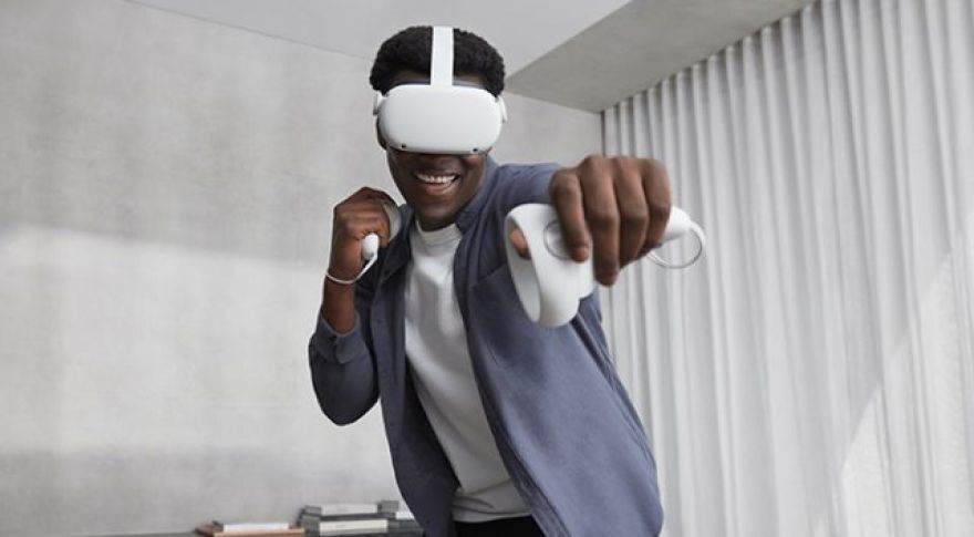 Facebook Is Permabanning Oculus Quest 2 Owners for Owning an Oculus Quest 2