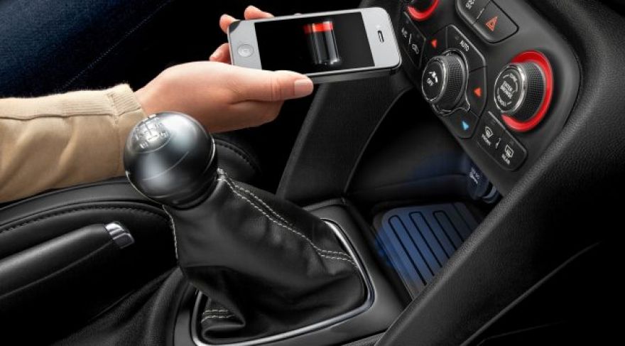 iPhone X Rollout Means In-Car Wireless Charging Will Be Standard (Eventually)