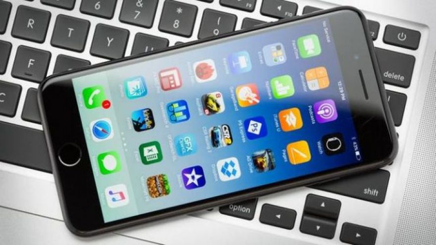 iOS 11 Will Implement a ‘Cop Button’ to Disable Touch ID