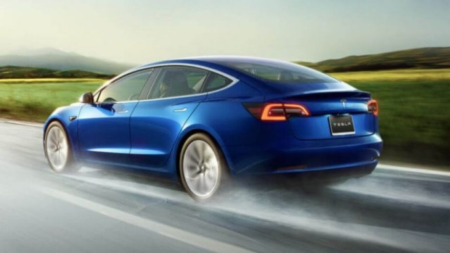 Tesla Model 3 in Fatal Accident Had Autopilot Engaged