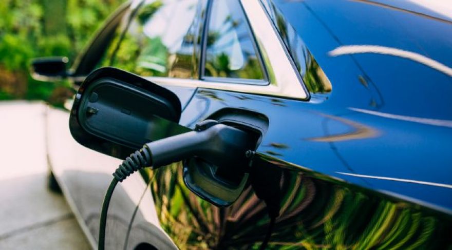 GM Also Hits 200,000 EV Sales, Buyer Tax Credit Drops to $3,750 April 1