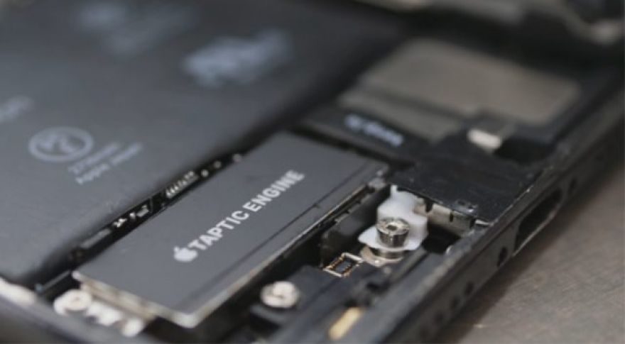 Modder Open Sources iPhone USB-C Mod