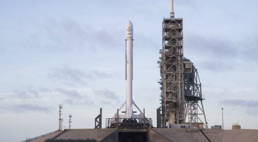 SpaceX Nailed Two Falcon 9 Launches and Landings Over the Weekend