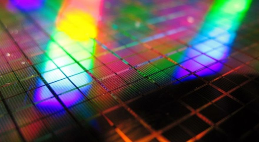 Samsung Begins Mass Production of 2nd Generation 10nm LPP Process Node