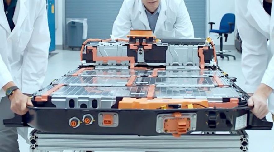 GM Plots an EV Comeback Inside Its Secretive Battery Lab