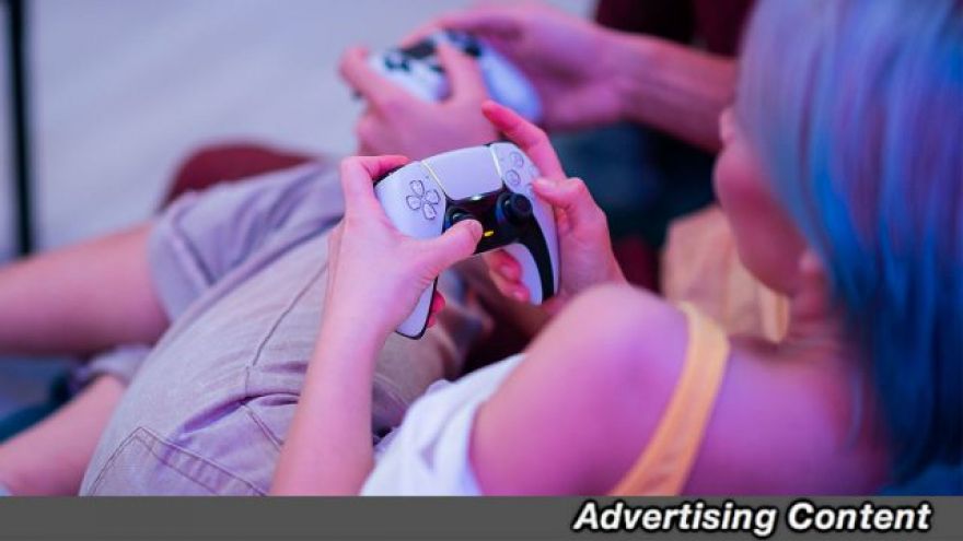 Check Out These PS5, Xbox, and Nintendo Switch Accessories On Sale For Up To 60 Percent Off