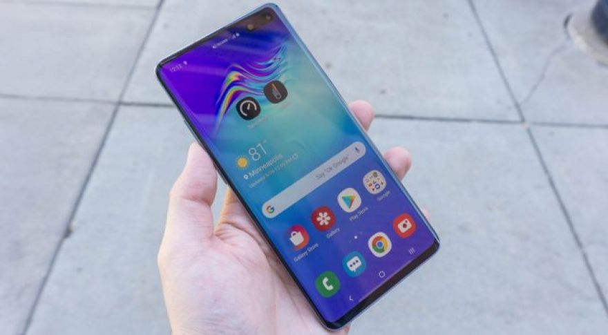 Samsung Says New OLEDs Emit Less Blue Light, Are &lsquo;5G-Optimized&rsquo;