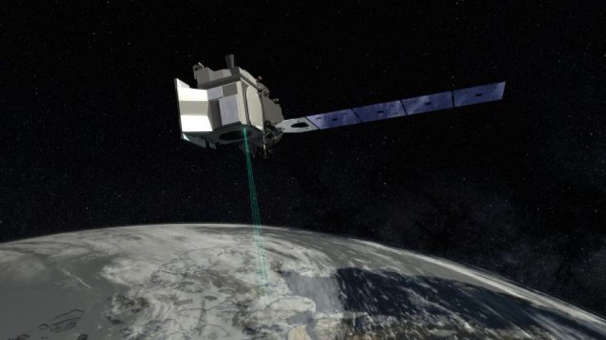 Help NASA’s Laser-Scanning Satellite by Measuring Trees With Your Phone