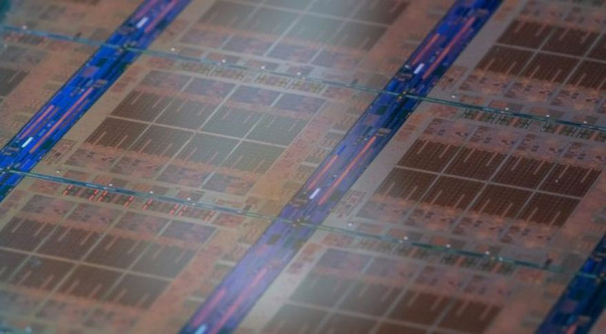 IBM&rsquo;s New System Z CPU Offers 40 Percent More Performance per Socket, Integrated AI